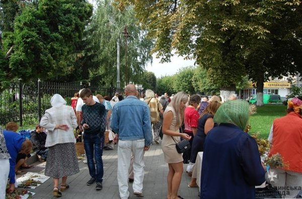 Як Луцьк відзначає Перший Спас або Маковія. ФОТО